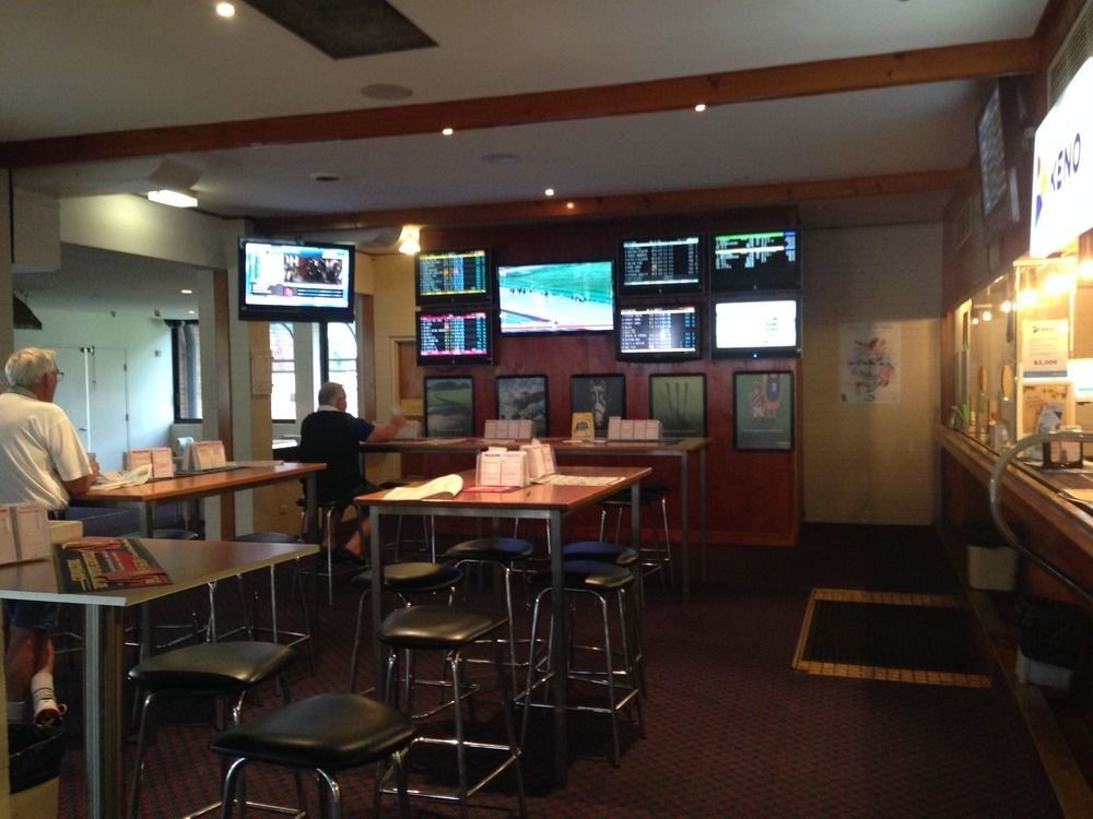 Bellara Bribie Island Hotel מראה חיצוני תמונה